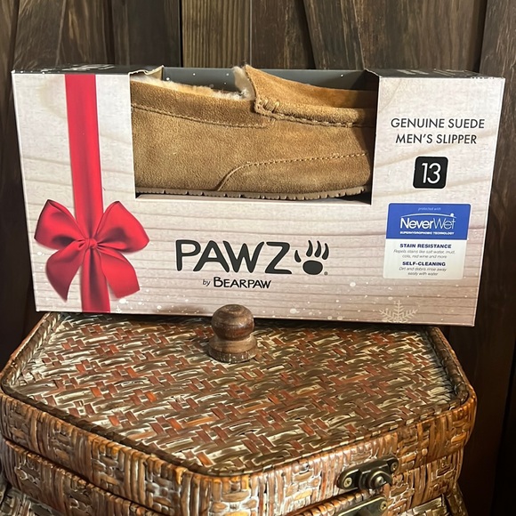 Other - New PAWZ bearpaw men size 13